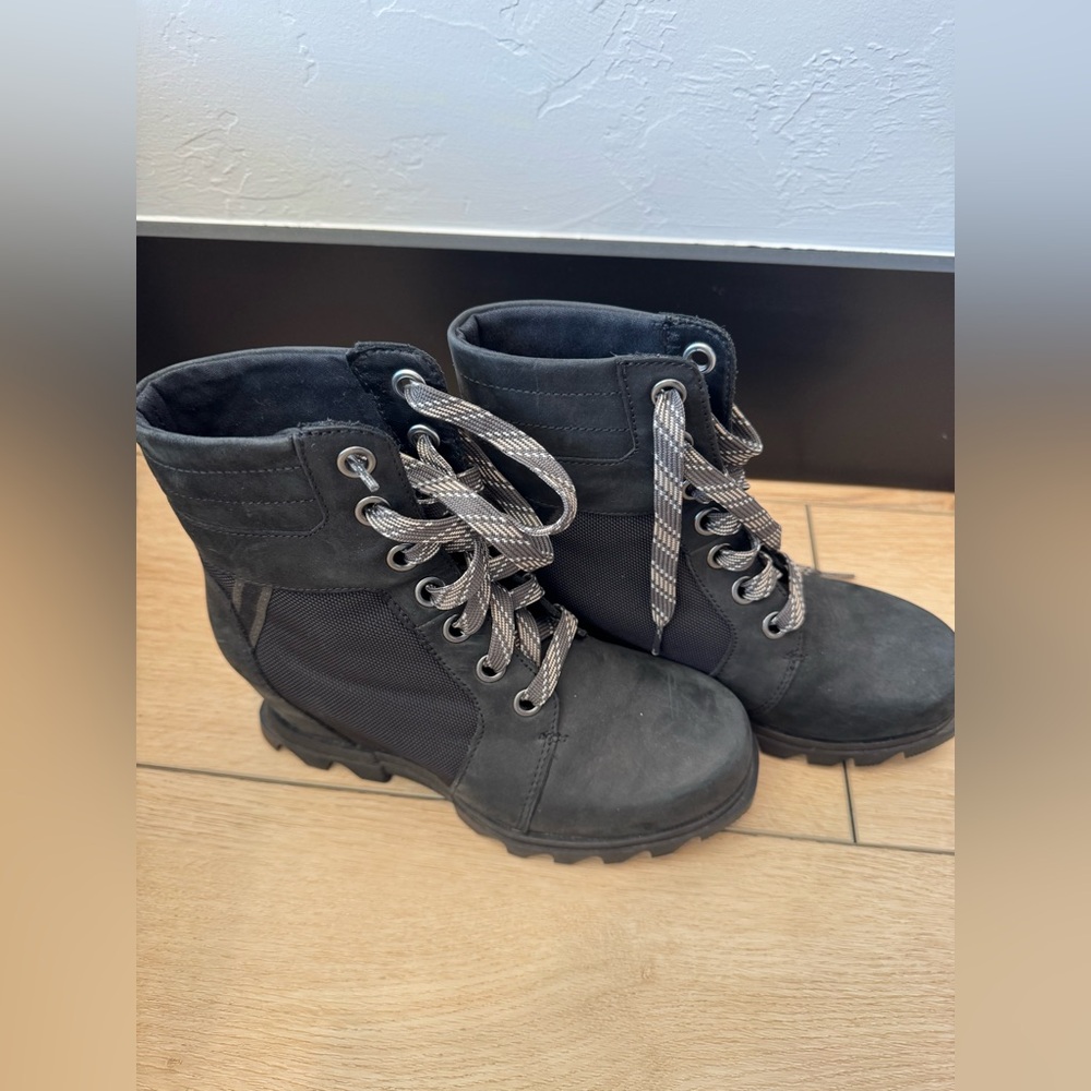 Sorel Black Women's Ankle Boots
